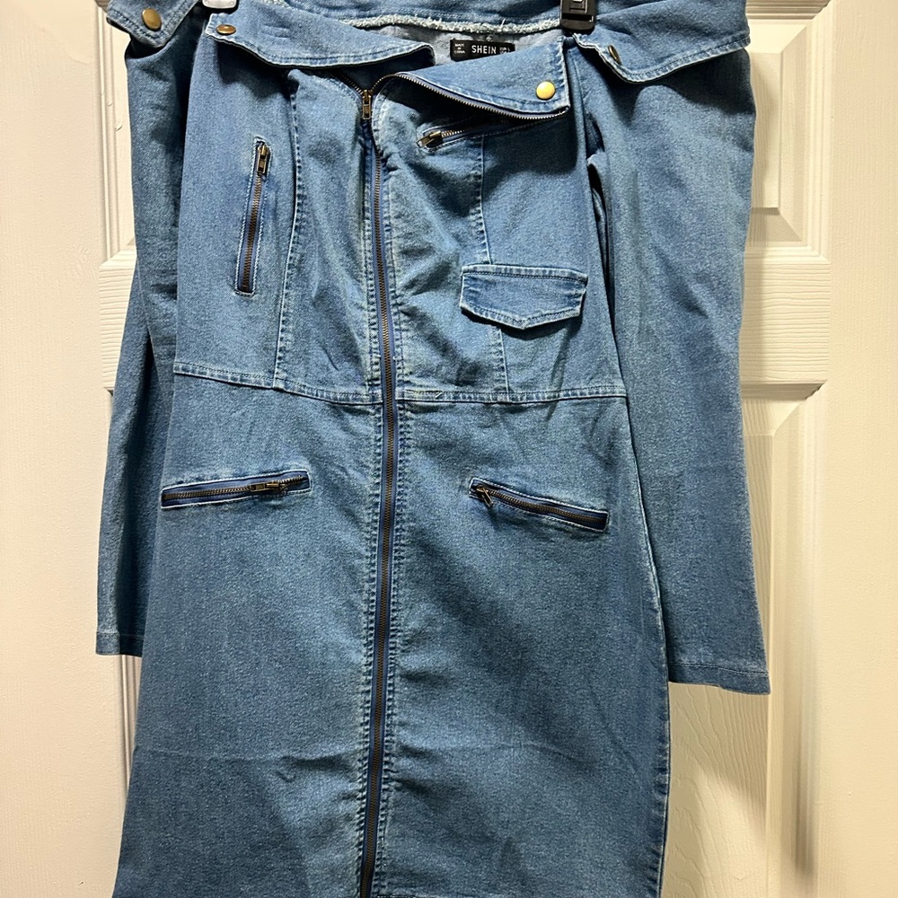 Shein Blue Denim Skirt with Zipper Details